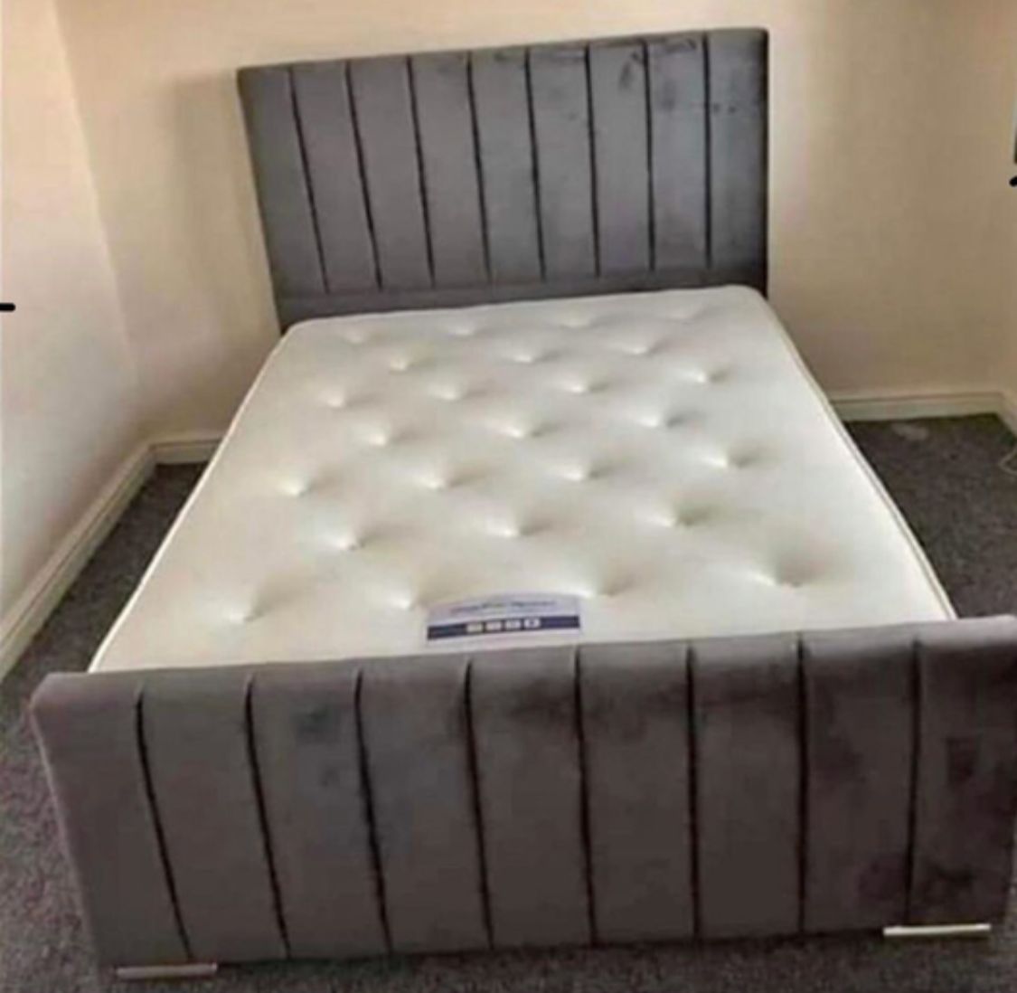 Arizona Panel Bed