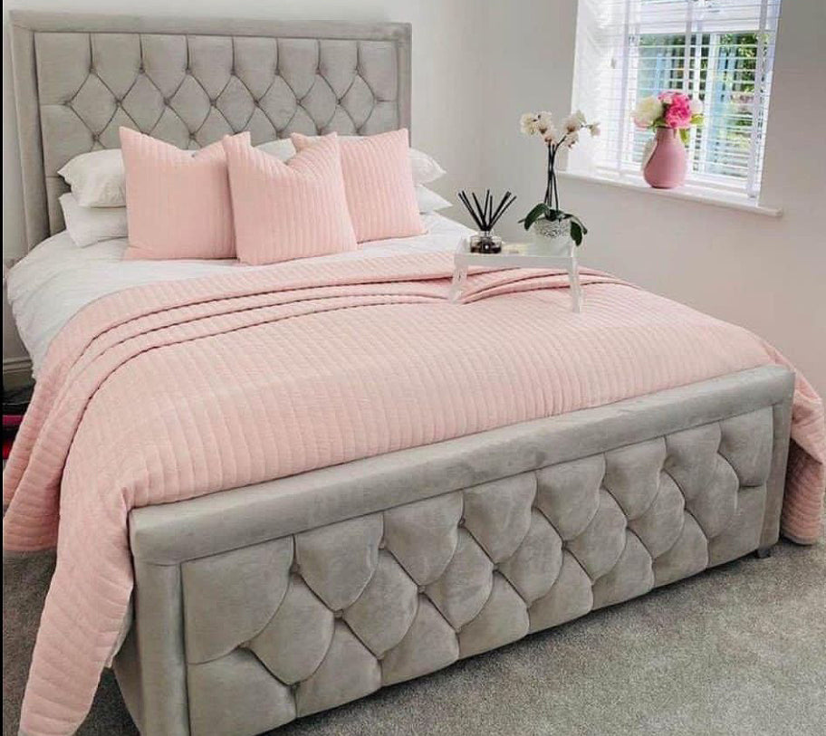 Ritz Bed